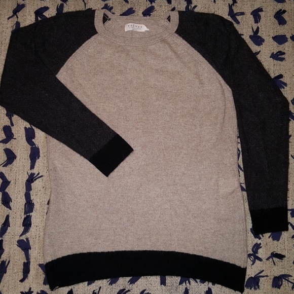 100% Cashmere Velvet by G&S Sweater (NWOT) - Picture 1 of 7